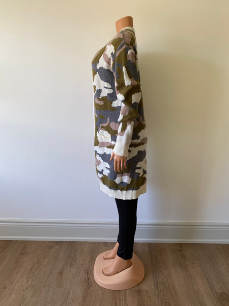 Women's Camouflage Cover-up-2 Cols-2 Sizes-8pcs OR 4pcs PACK