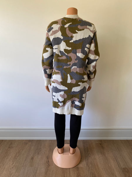 Women's Camouflage Cover-up-2 Cols-2 Sizes-8pcs OR 4pcs PACK