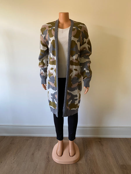 Women's Camouflage Cover-up-2 Cols-2 Sizes-8pcs OR 4pcs PACK