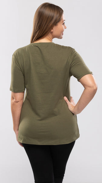 Women's Cotton T-Shirt w/Diamonds Studs - 2 Colors/4 Sizes - 8pcs/pack ($8.90/pc)